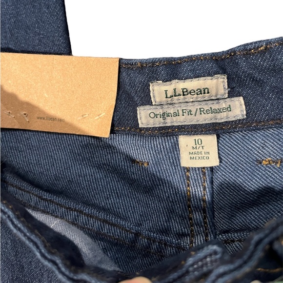L.L. Bean Women's Double L® Jeans, Relaxed Fit Comfort Waist Size 10 MT - Picture 8 of 10